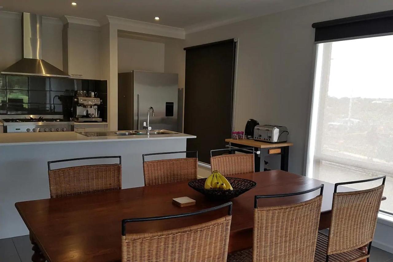 Your Home Away From Home วอร์นามบูล ภายนอก รูปภาพ